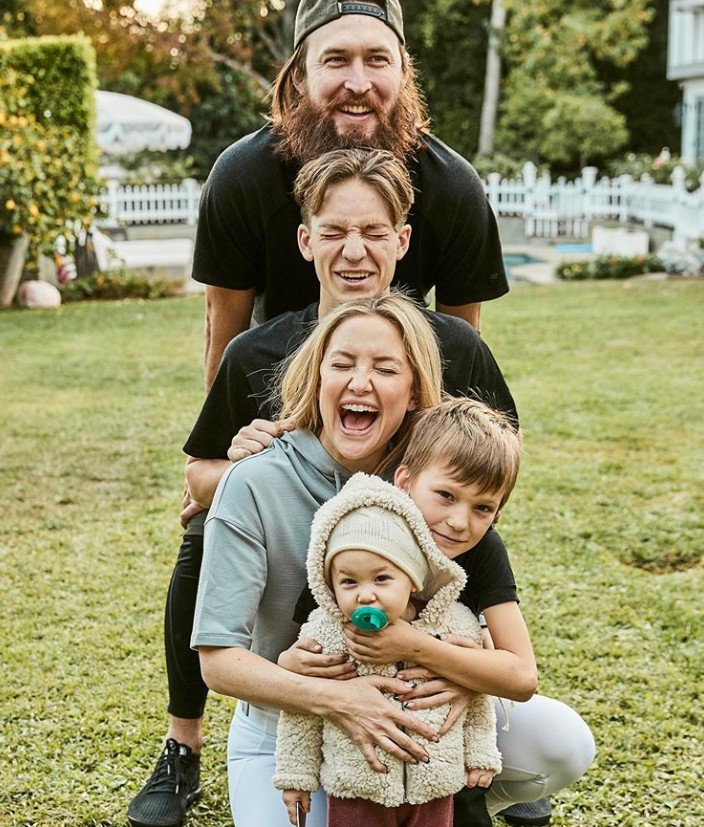 Kate Hudson so svojou rodinou